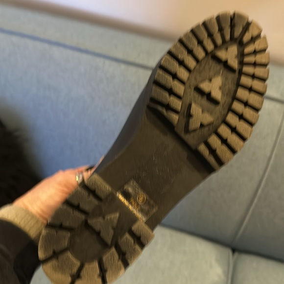 Catherine by Catherine Malandrino Chelsea rainboots, size 8 - Picture 2 of 3